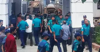 ১৫ সেনা কর্মকর্তাকে গ্রেপ্তার দেখিয়ে কারাগারে পাঠালেন ট্রাইব্যুনাল